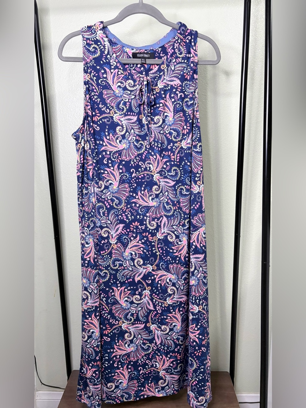 NWT Ellen Tracy Navy Pink Paisley Keyhole Tie Neck Sleeveless Maxi Dress Size X